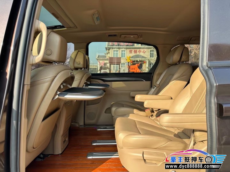 20年别克GL8SUV抵押车出售