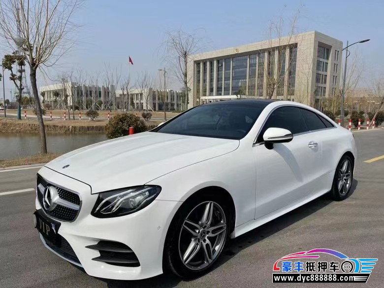 20年奔驰E轿车抵押车出售