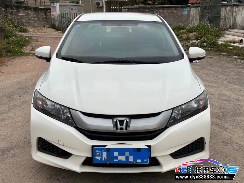 18年本田锋范轿车抵押车出售