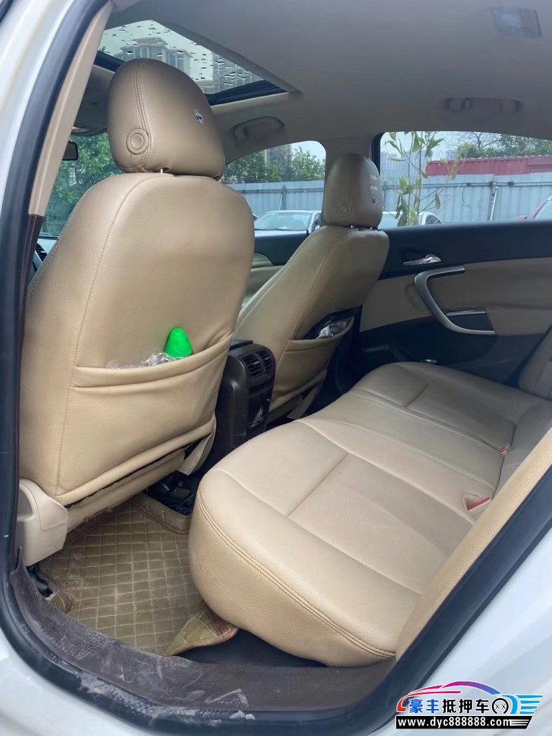 10年别克君威轿车抵押车出售