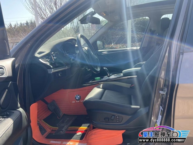 13年宝马X5轿车抵押车出售