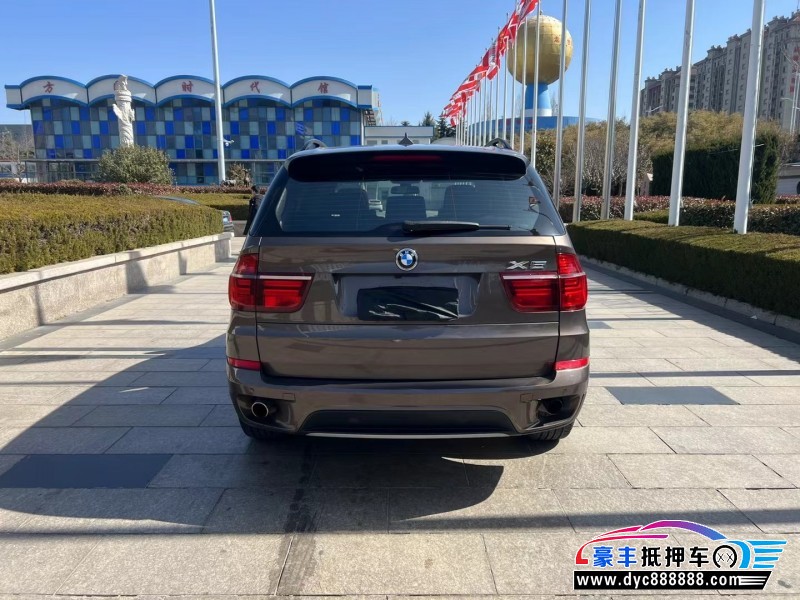 13年宝马X5轿车抵押车出售