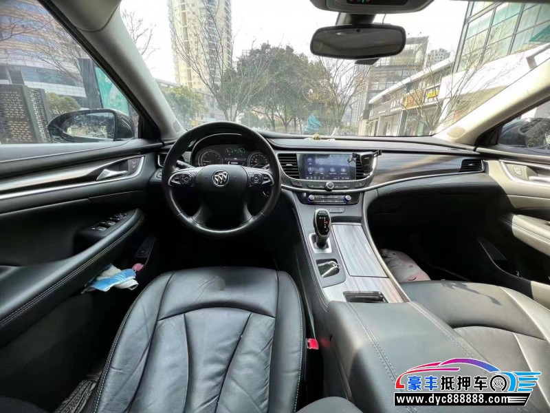 19年别克君越轿车抵押车出售