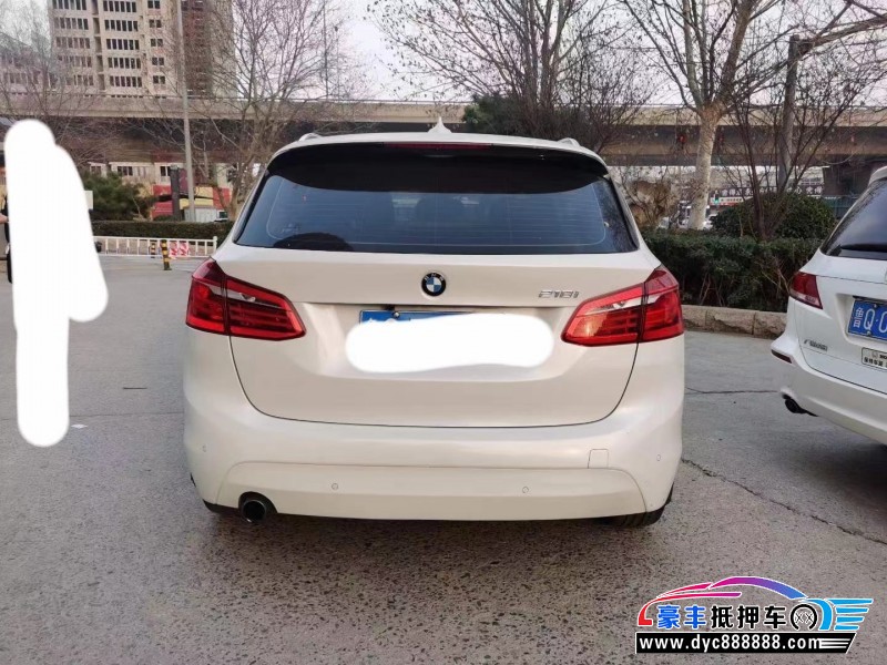 18年宝马2系轿车抵押车出售