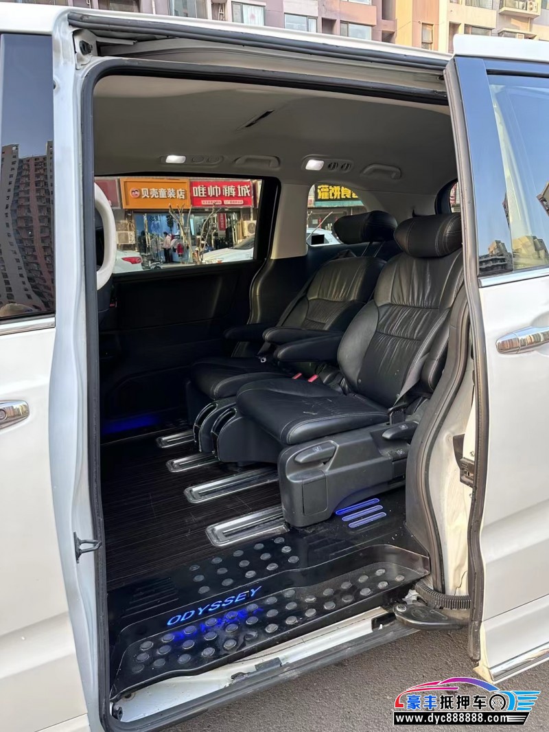 20年本田奥德赛轿车抵押车出售