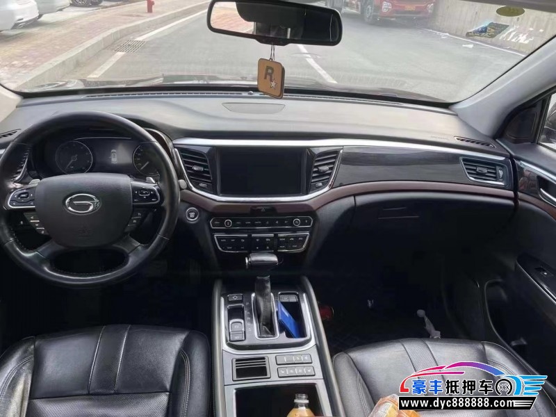 18年传祺GS8轿车抵押车出售