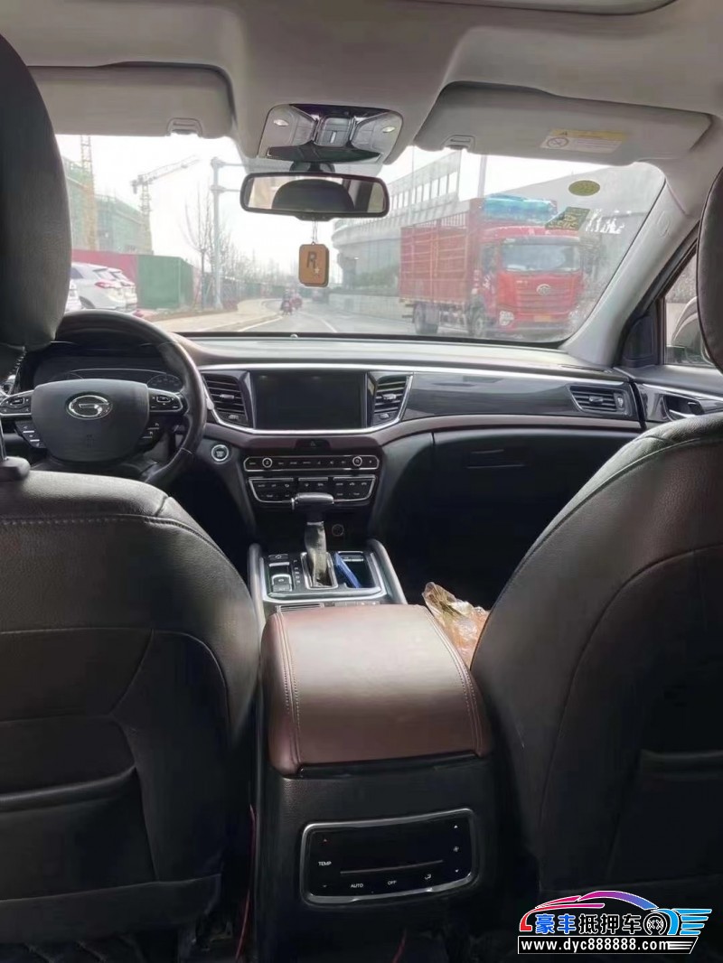 18年传祺GS8轿车抵押车出售