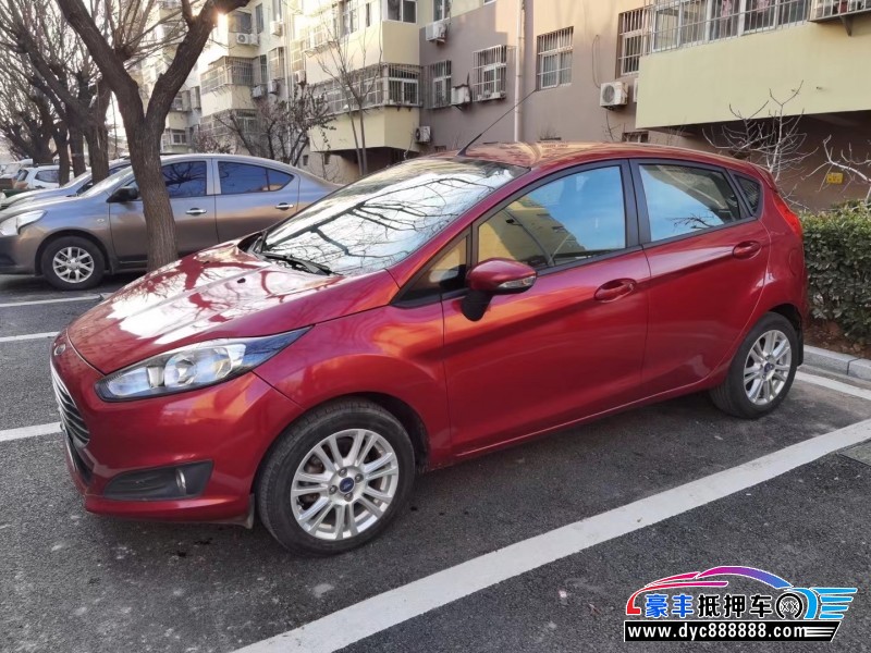 13年福特嘉年华轿车抵押车出售