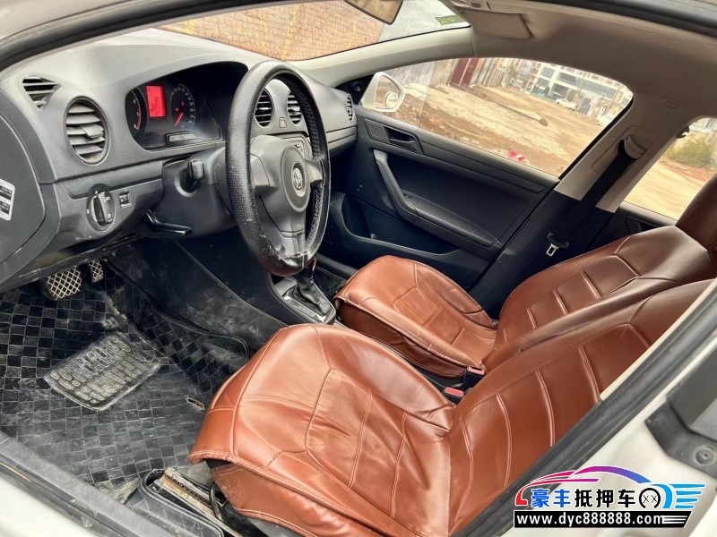 14年大众捷达轿车抵押车出售