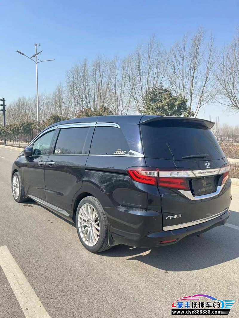 15年本田奥德赛MPV抵押车出售