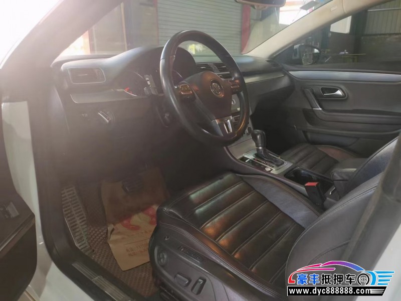 14年大众CC轿车抵押车出售