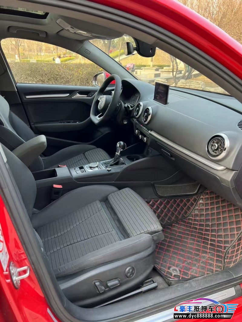 19年奥迪A3轿车抵押车出售