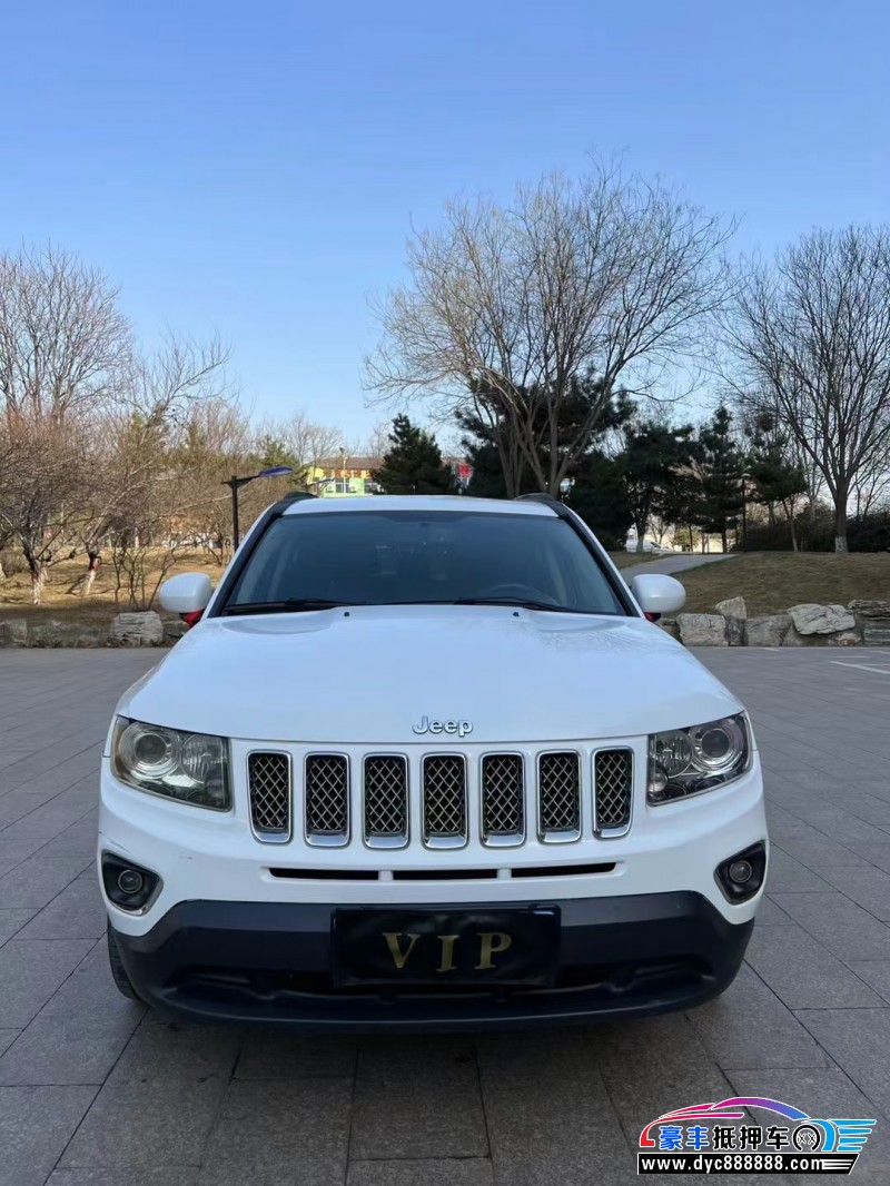 14年Jeep指南者轿车抵押车出售