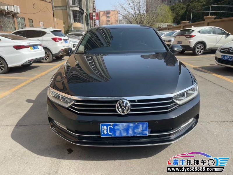 17年大众迈腾轿车抵押车出售