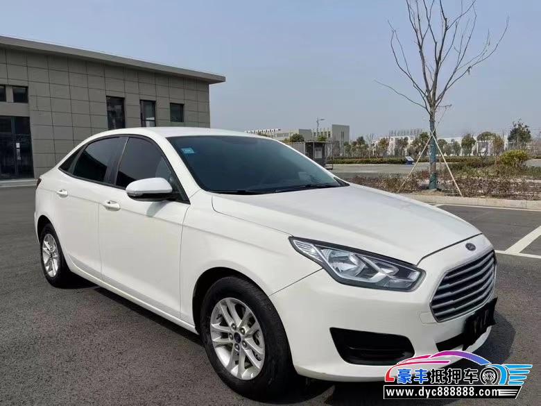 20年福特福睿斯轿车抵押车出售