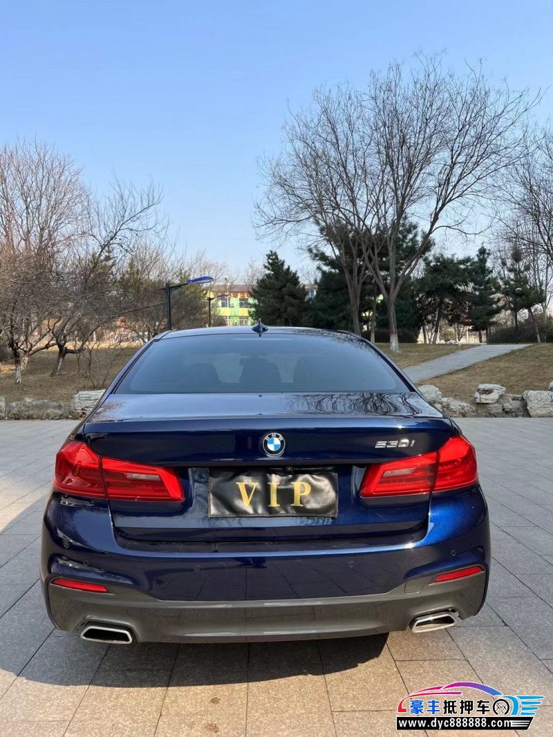 20年宝马5系轿车抵押车出售