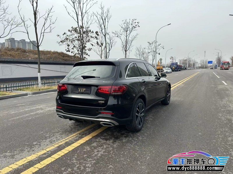 22年奔驰GLC轿车抵押车出售