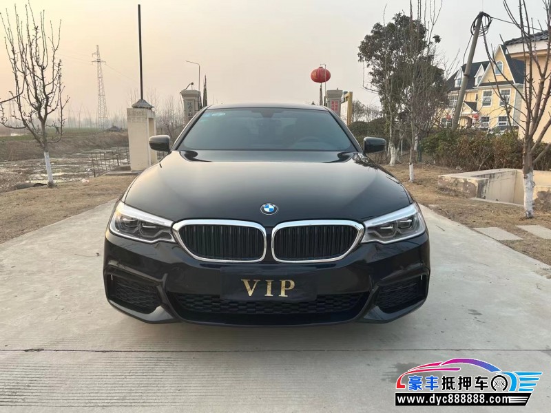 20年宝马5系轿车抵押车出售