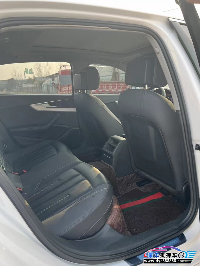 20年奥迪A4轿车抵押车出售