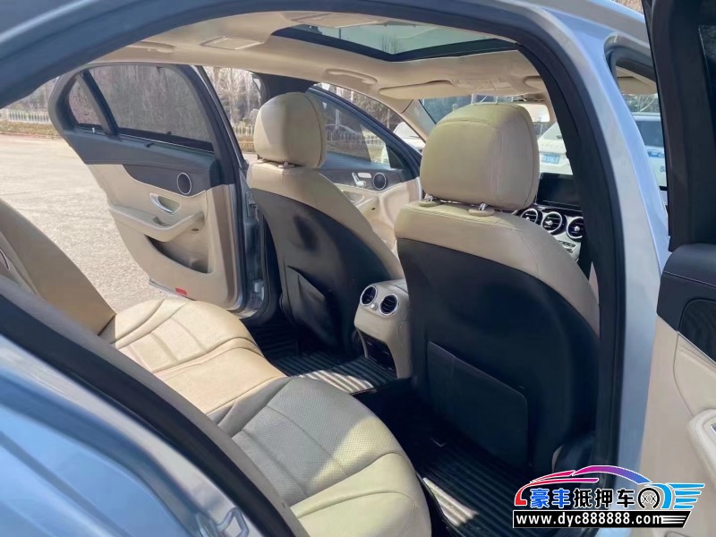 15年奔驰C轿车抵押车出售