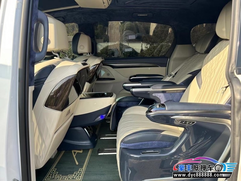 20年别克GL8SUV抵押车出售