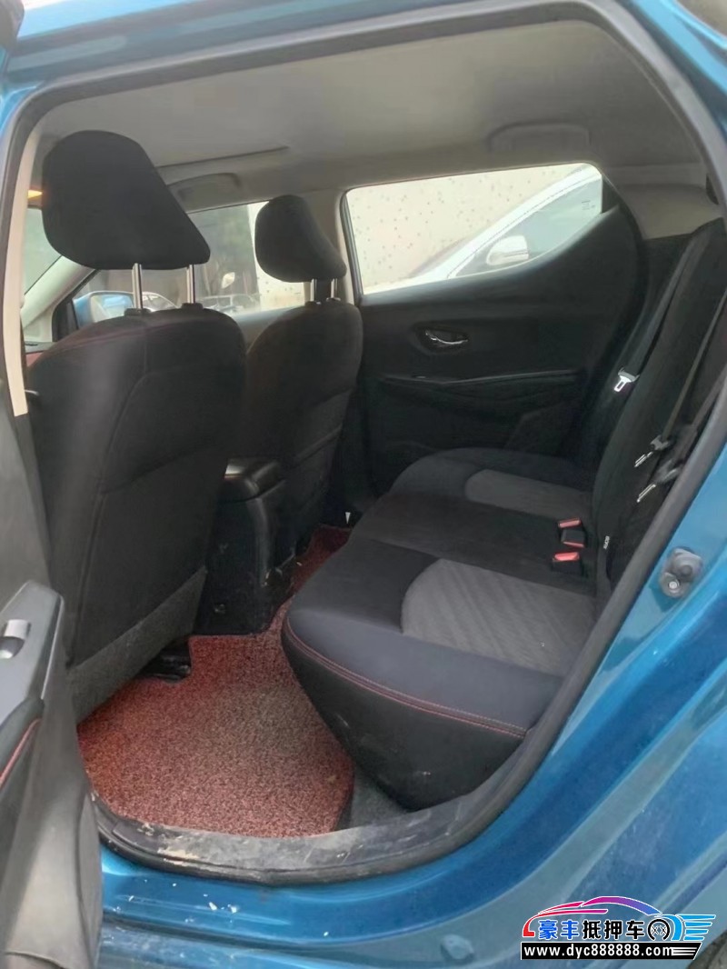 17年日产蓝鸟轿车抵押车出售