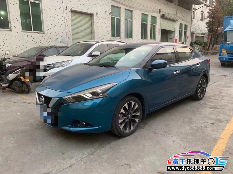 17年日产蓝鸟轿车抵押车出售