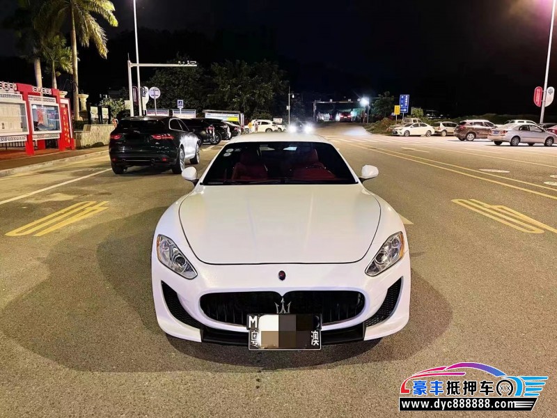 12年玛莎拉蒂GT轿车抵押车出售