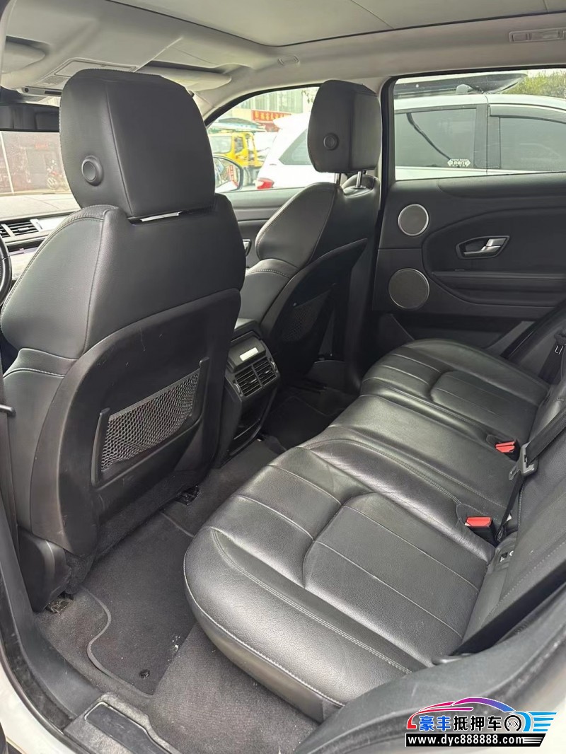 18年路虎揽胜极光轿车抵押车出售