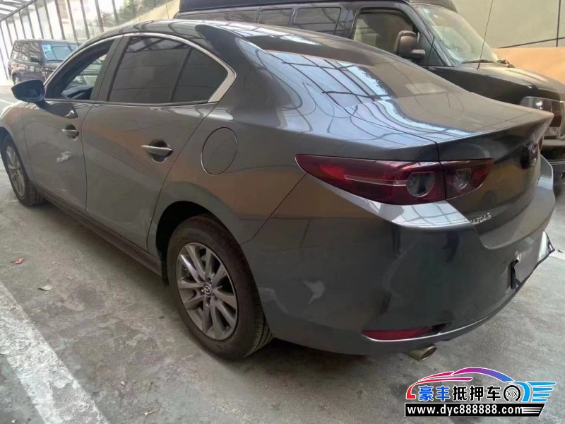 22年马自达昂克赛拉轿车抵押车出售