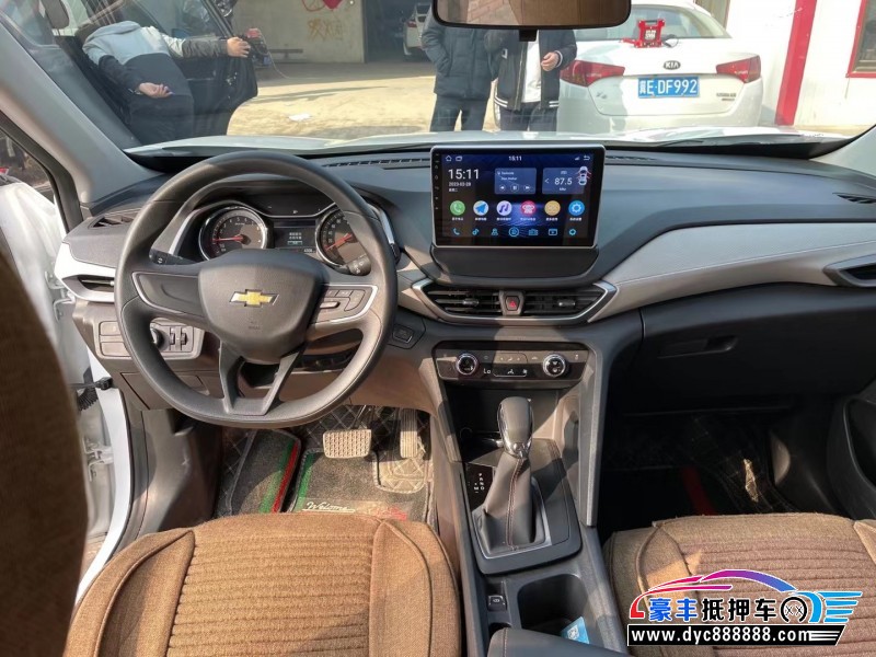 20年雪佛兰沃兰多轿车抵押车出售