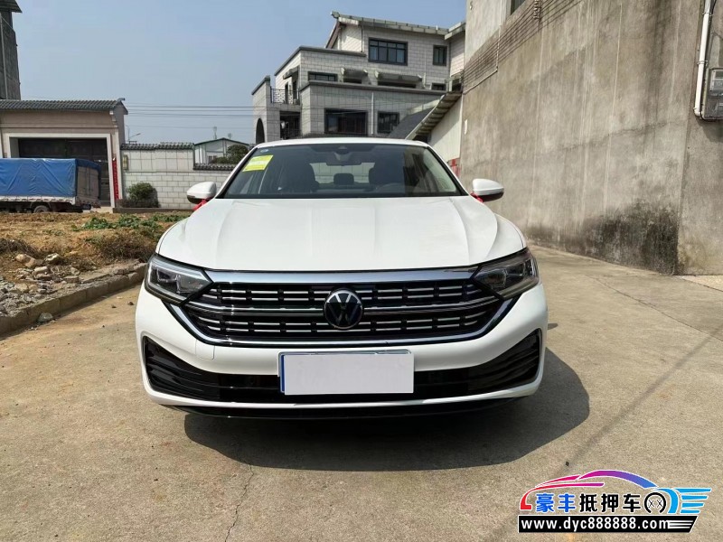 23年大众速腾轿车抵押车出售