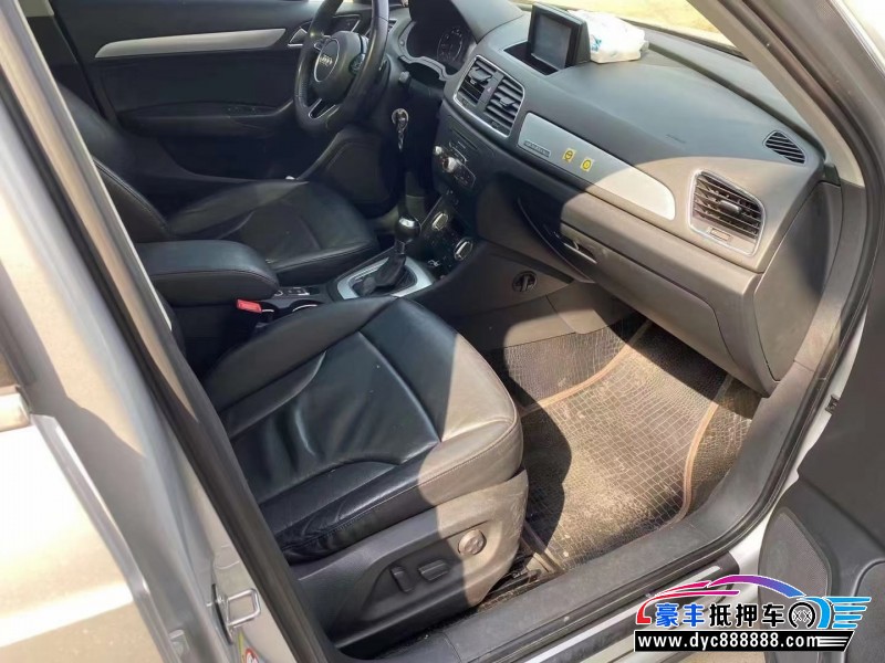 13年奥迪Q3轿车抵押车出售