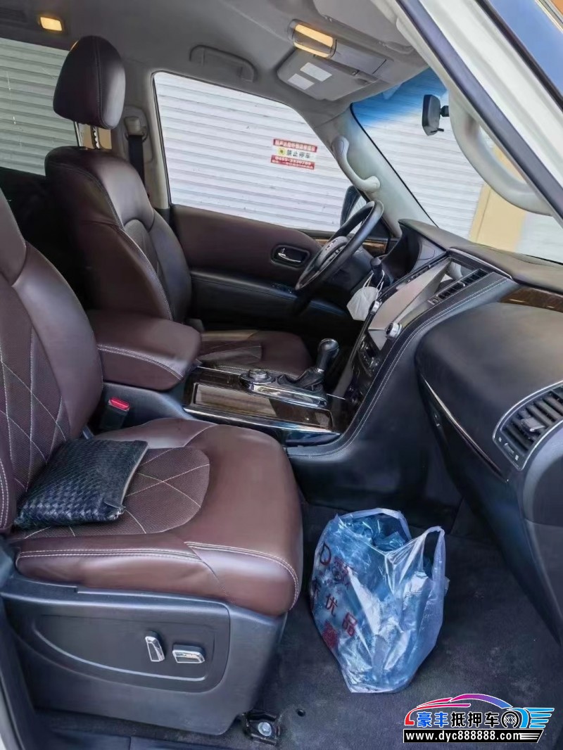 19年日产途乐SUV抵押车出售