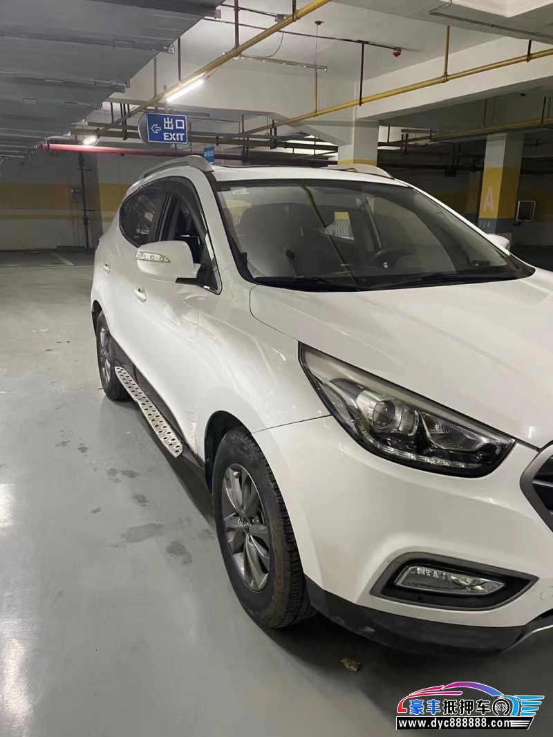 13年现代ix35SUV抵押车出售