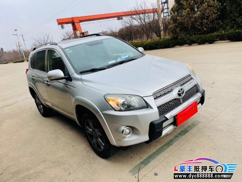 13年丰田RAV4SUV抵押车出售