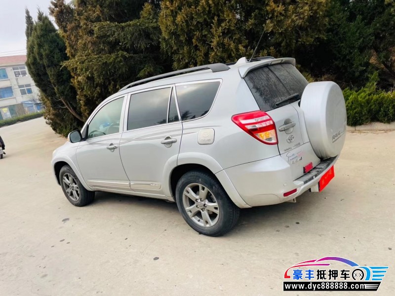 13年丰田RAV4SUV抵押车出售