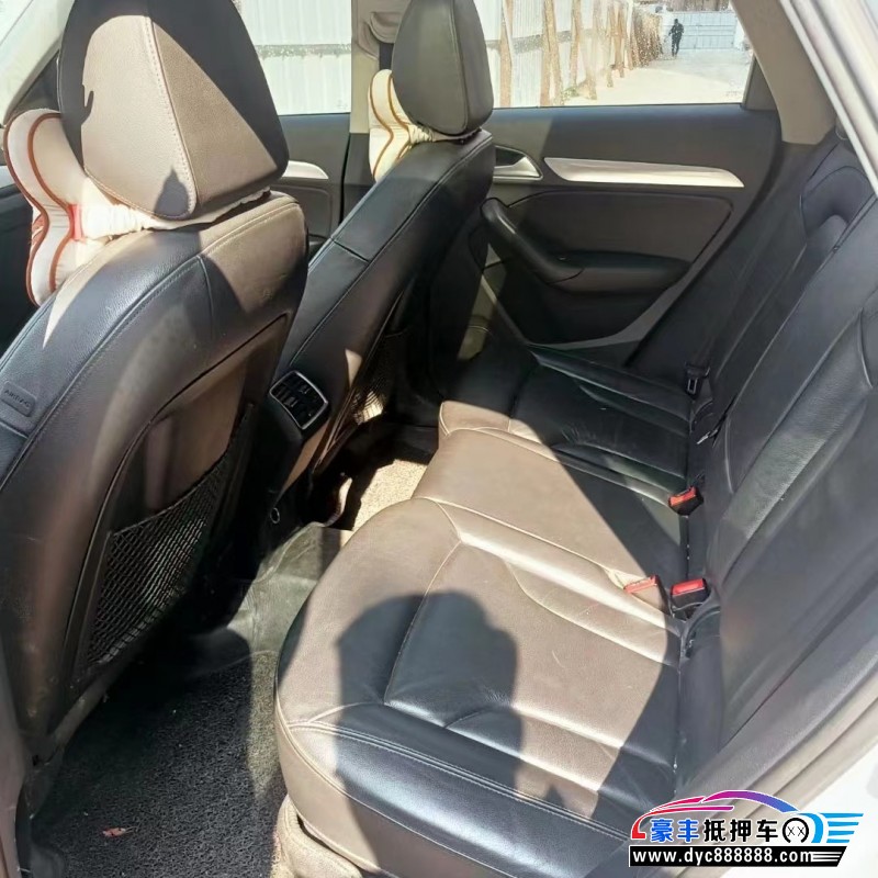 16年奥迪Q3轿车抵押车出售