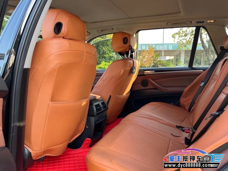 13年宝马X5轿车抵押车出售