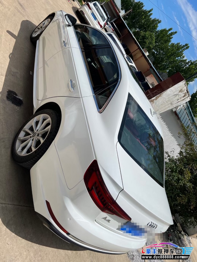 20年奥迪A4轿车抵押车出售