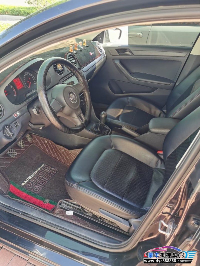 16年大众捷达轿车抵押车出售