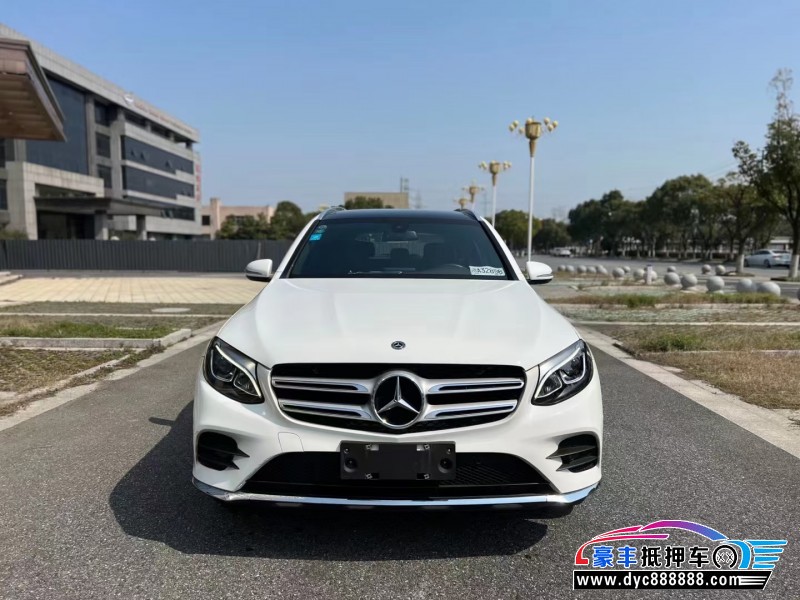 17年奔驰GLC轿车抵押车出售