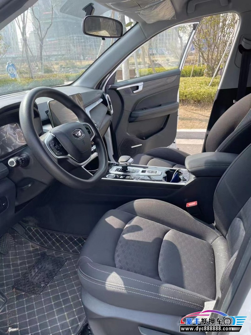 22年凯翼炫界轿车抵押车出售