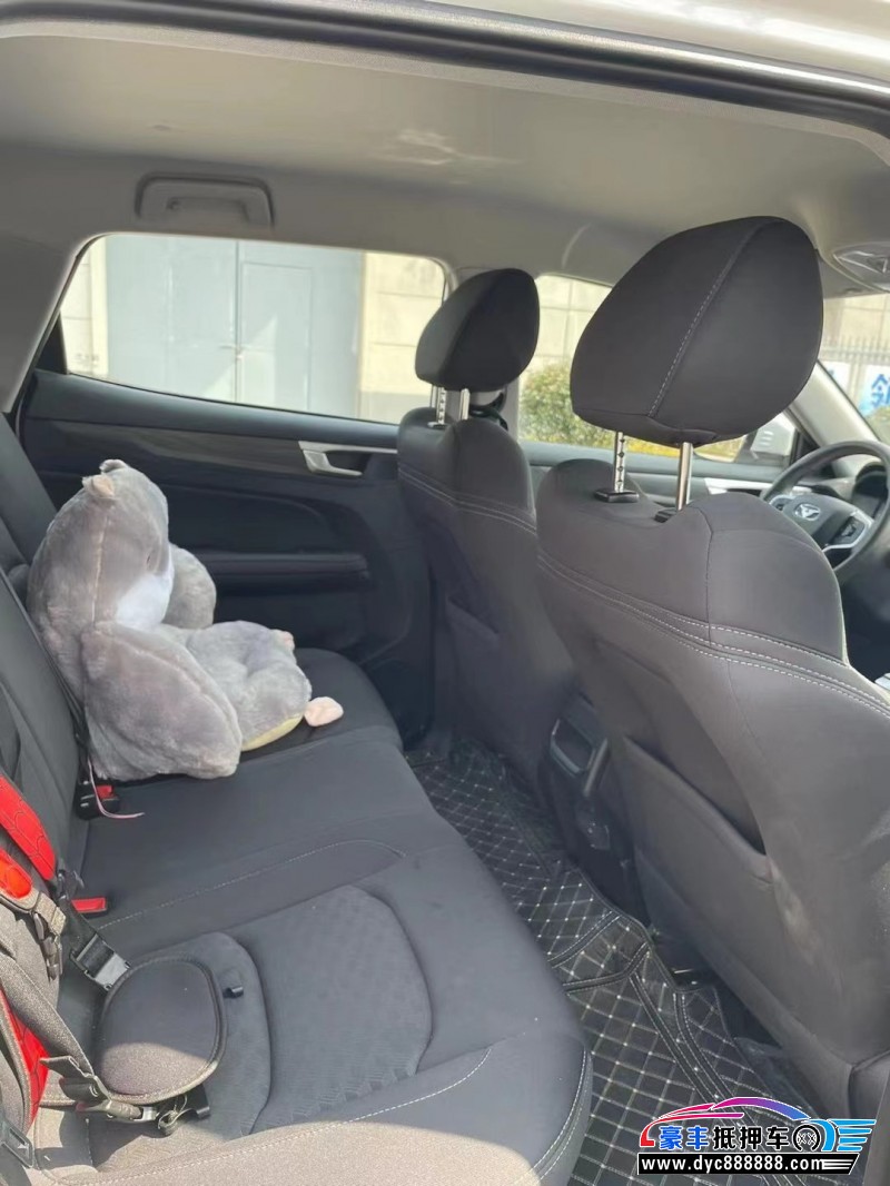 22年凯翼炫界轿车抵押车出售