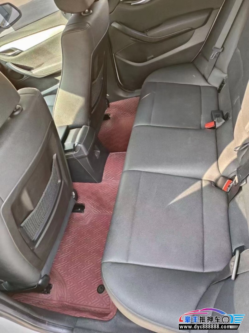 15年宝马X1SUV抵押车出售