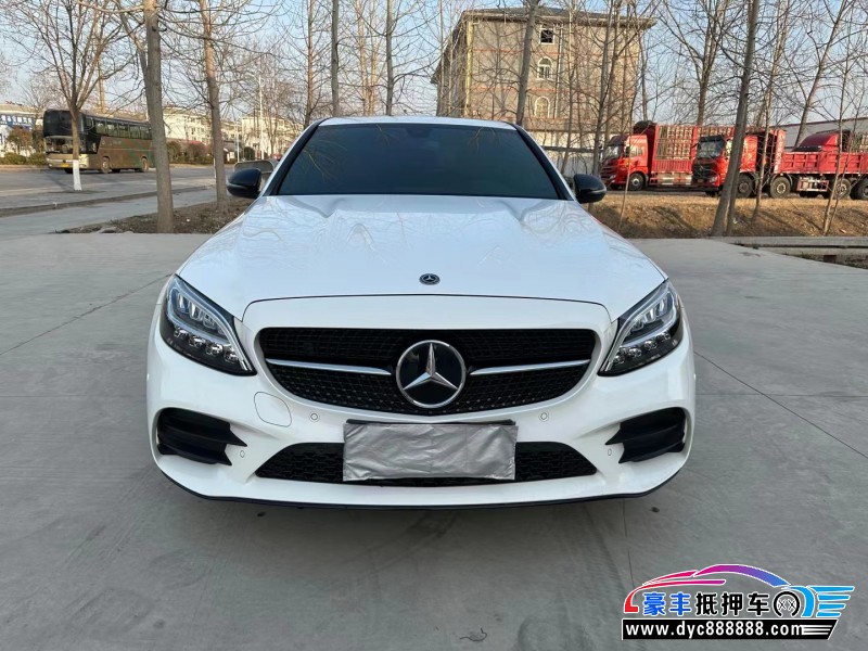 21年奔驰C级轿车抵押车出售
