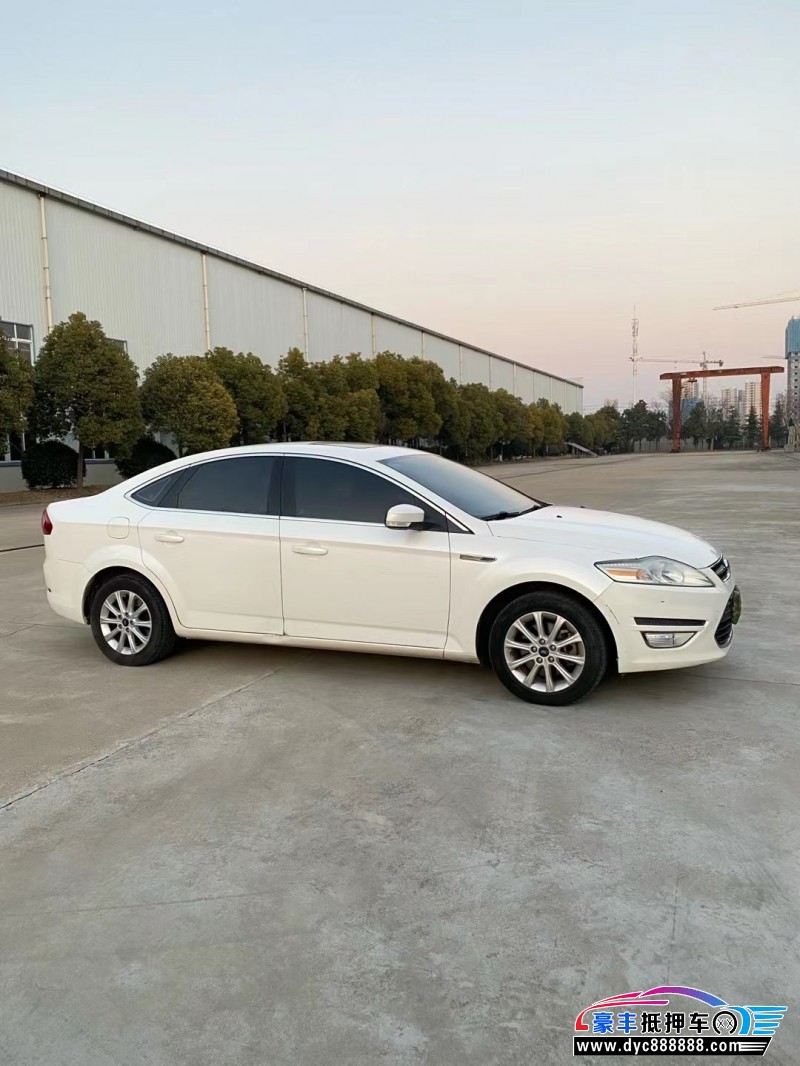 16年福特致胜轿车抵押车出售