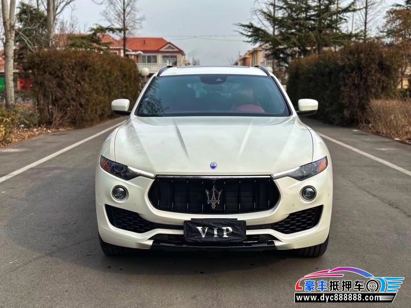 17年玛莎拉蒂莱万特轿车抵押车出售