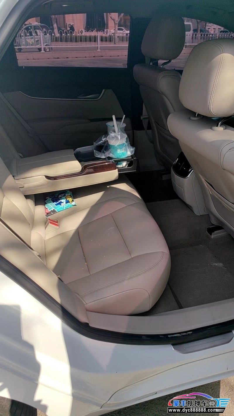 16年凯迪拉克XTS轿车抵押车出售