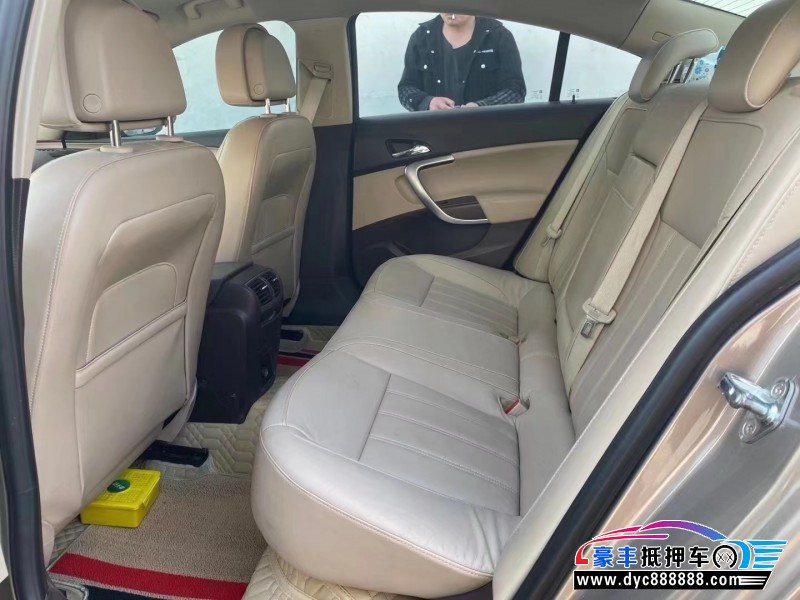 11年别克君威轿车抵押车出售